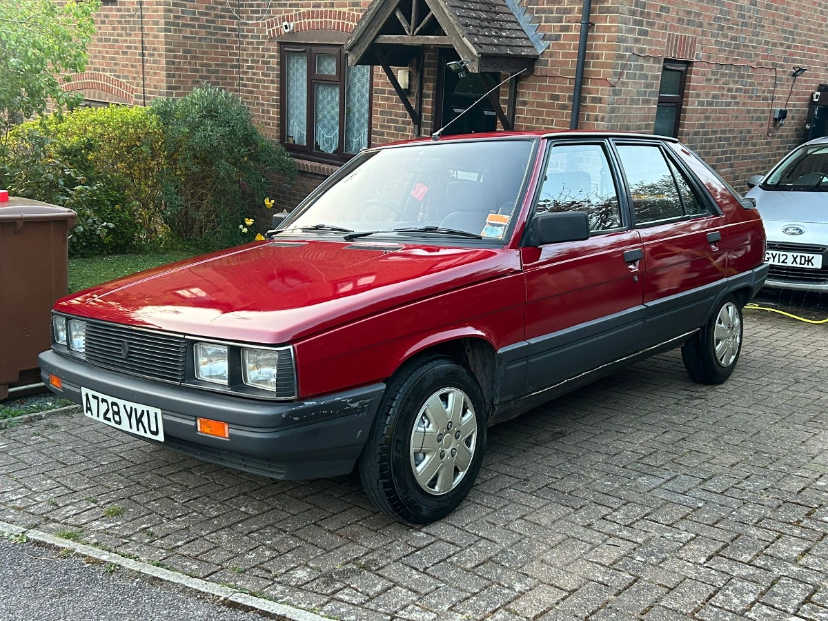 1984 Renault 11 Image 1